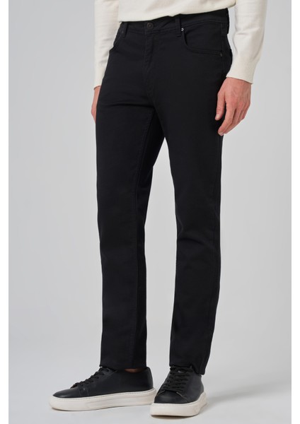 Erkek Siyah Denim 5 Cep Dynamic Fit Jean Kot Pantolon modelleri