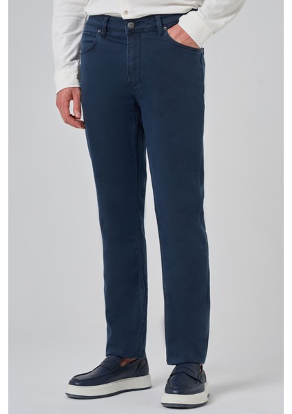 Erkek Lacivert Denim 5 Cep Dynamic Fit Jean Kot Pantolon modelleri