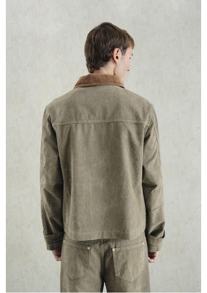 Gold Detaylı Haki Ceket fırsatları