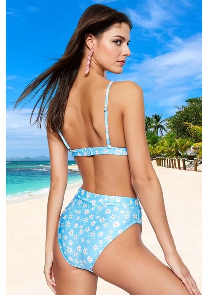 Modern Üçgen Bikini Takımı Esnek Kumaş Şık Detaylı Ergonomik Kesim Özel Tasarım Premium Kalite fiyatları