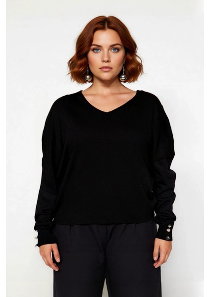 Kadın Basic Düz Siyah Triko Kazak Relaxed Fit V Yaka Standart Uzun Kol Soğuk Havaların Favorisi fiyatları