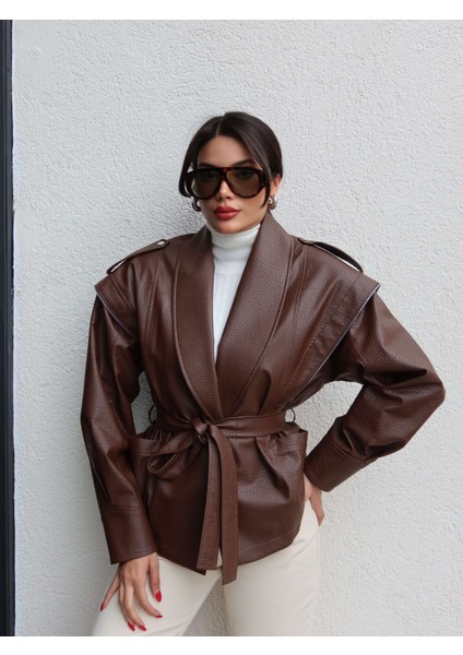 Fermuar Detay Kuşaklı Deri Ceket fırsatları