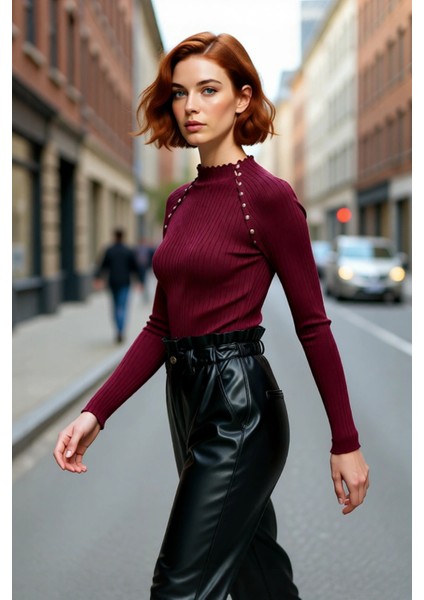 Kadın Zarif Fitted Kesim Dik Yaka Cut Out Detaylı Uzun Kollu Triko Kazak Bahar Trendi Kaliteli fırsatları