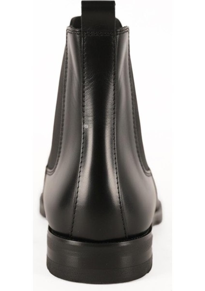 Klasik Deri Siyah Bot fırsatları