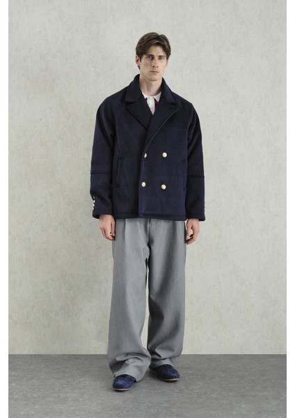 Gold Düğmeli Kısa Lacivert Kaşe Kaban modelleri