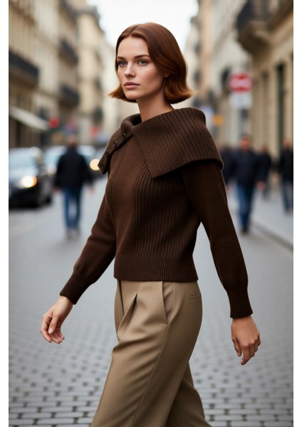 Kadınlara Özel Ekru Yumuşak Akrilik Devrik Yakalı Triko Kazak Kışlık Günlük Giyimde Şık Bir Dokunuş fırsatları