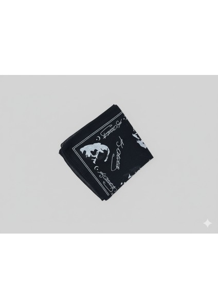 Atatürk Imzalı ve Portre Baskılı Siyah Fular /bandana | %100 Pamuk | Unisex | 10 Kasım – 29 Ekim – 19 Mayıs fırsatları