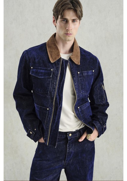 Gold Detaylı Lacivert Ceket