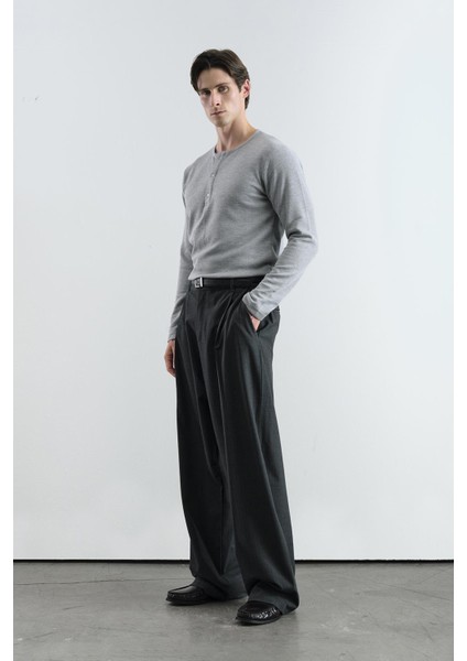 Çizgili Klasik Pilili Siyah Pantolon modelleri