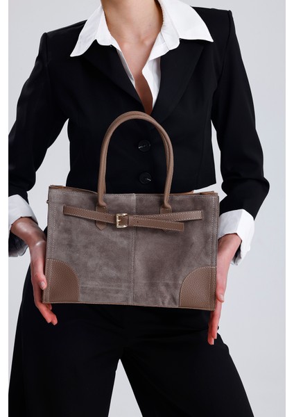 %100 Hakiki Süet Deri Fermuar Kapama ve Uzun Askı Detaylı Kadın El ve Omuz Çantası