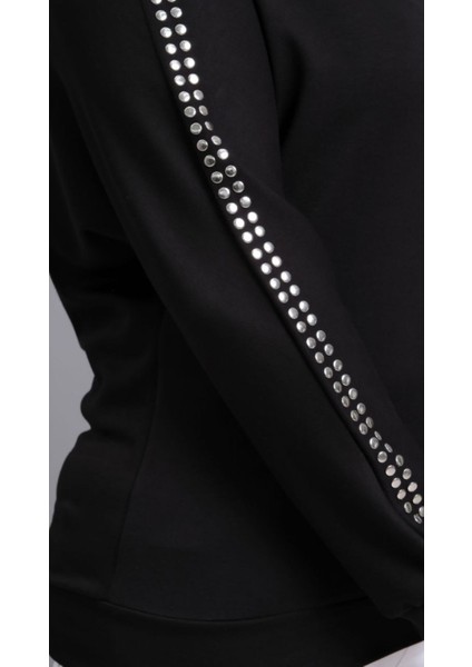 Kadın Kristal Kumaş Sweatshirt Zımba Detaylı fırsatları