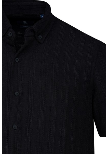 Siyah Comfort Fit Çizgili Düğmeli Yaka 100% Pamuk Kısa Kollu Casual Gömlek fiyatları