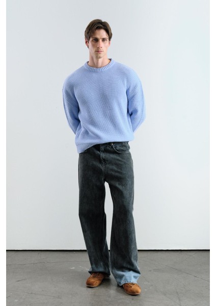 Regular Fıt Fitilli Mavi Triko Kazak fırsatları