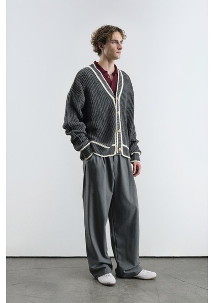 Gold Düğmeli Gri Hırka fiyatları