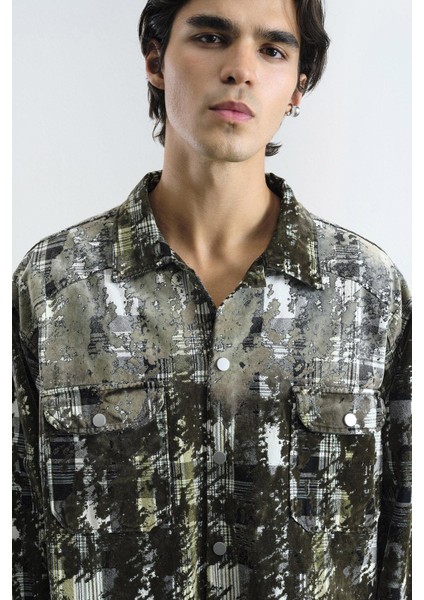 Dokulu Ekose Haki Gömlek fırsatları