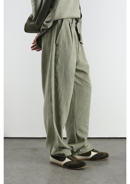 Pilili Efektli Modal Haki Pantolon fiyatları