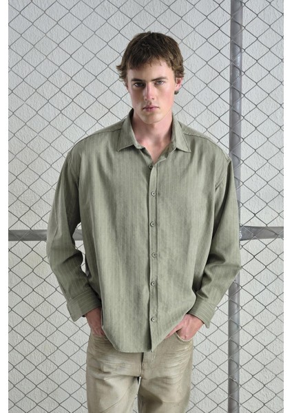 Çizgili Efektli Modal Haki Gömlek fırsatları