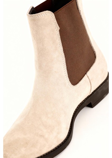 Klasik Bej Süet Bot indirimleri