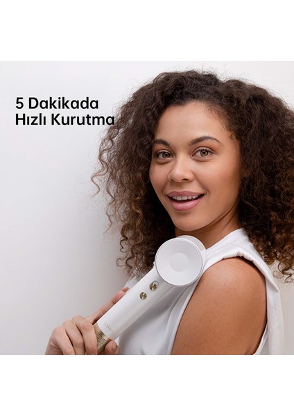 Swift Premium Saç Kurutma Makinesi Golden White fırsatları