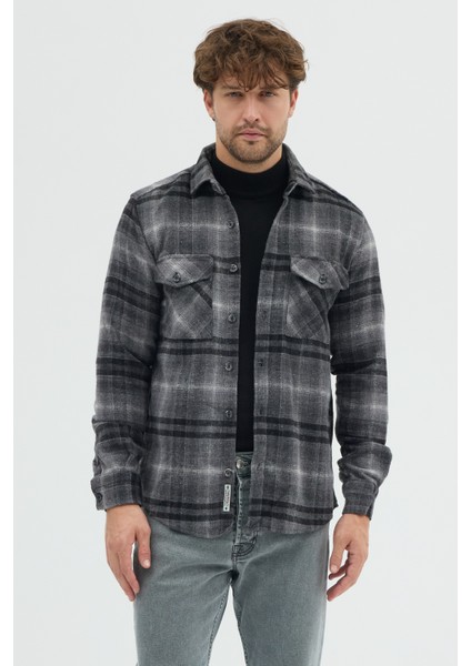 Oduncu Çift Cep Kapak Ekoseli U.k. Gömlek
