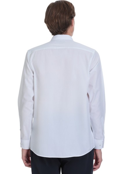 Beyaz Klasik Fit Slim Yaka Pamuklu Uzun Kollu Gömlek