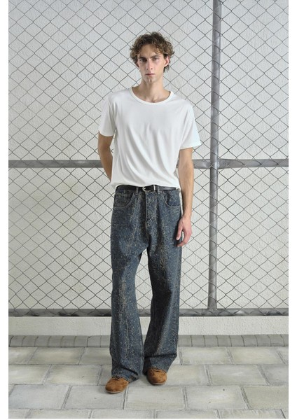 Efektli Dökümlü Lacivert Jean