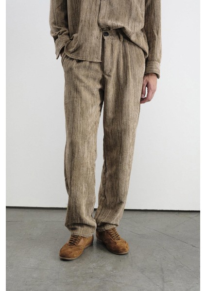 Efektli Pilili Kadife Kahverengi Pantolon