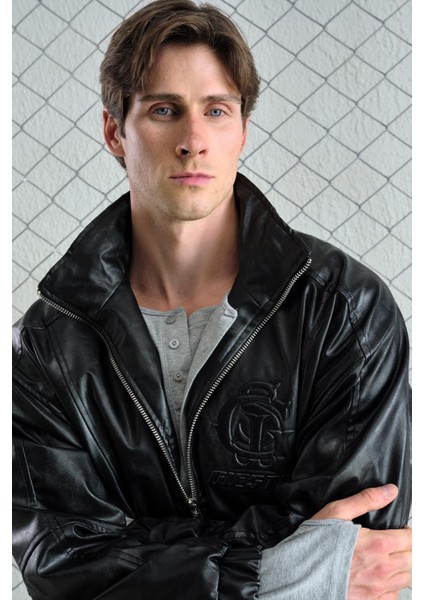 Kabartma Logolu Parçalı Siyah Deri Ceket