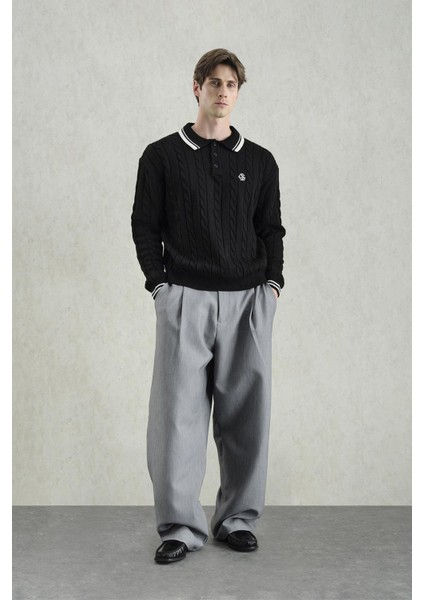 Örgü Desenli Polo Yaka Triko Siyah Kazak