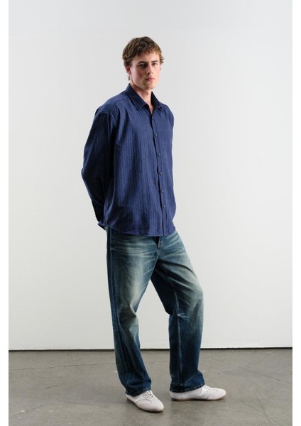 Çizgili Efektli Modallacivert Gömlek fırsatları