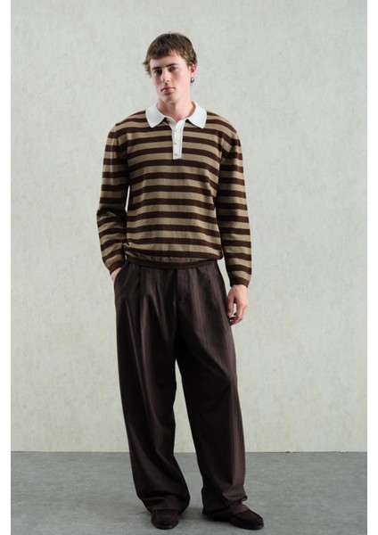 Gold Düğmeli Çizgili Polo Yaka Kazak