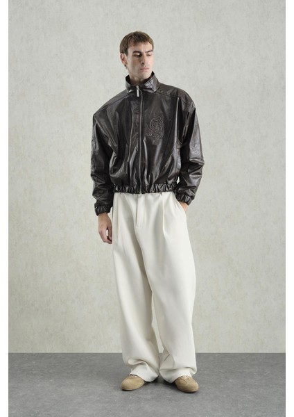 Kabartma Logolu Parçalı Kahverengi Deri Ceket modelleri