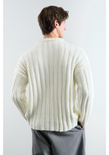 Kalın Fitilli Yünlü Ekru Kazak fiyatları