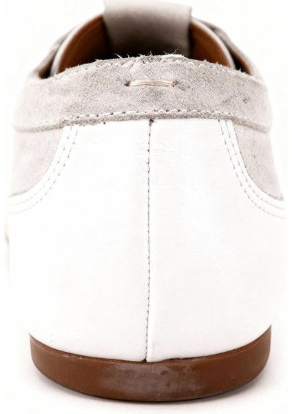 Parçalı Deri Beyaz Ayakkabı indirimleri