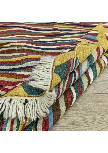 Erguvan Renkli El Dokuma Kilim 119X177 cm indirimleri