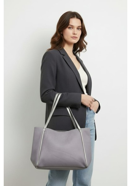 Kadın Büyük Boy Çıt Çıt Kapamalı Süet Kol ve Omuz Çift Saplı Çanta modelleri