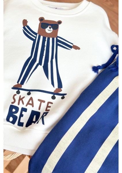 Erkek Çocuk Baskılı 3 Iplik Kumaş Kanvas Pantolonlu Pamuklu Alt Üst Takım modelleri