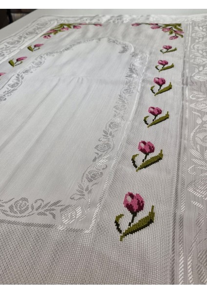 Kaneviçe Işlemeli Seccade Takımı indirimleri