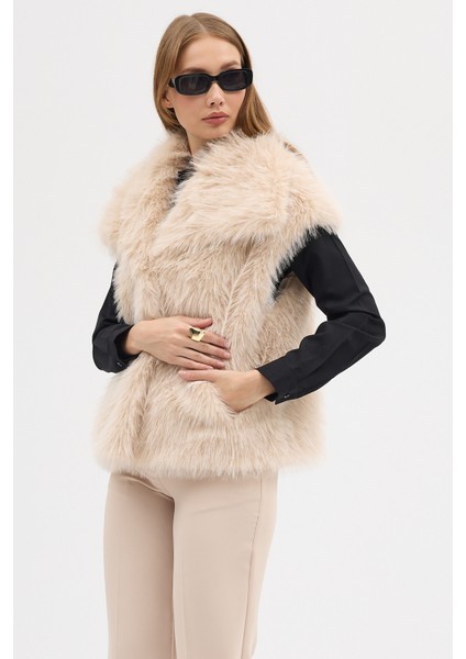 Kadın Premium Yakalı Suni Kürk Yelek