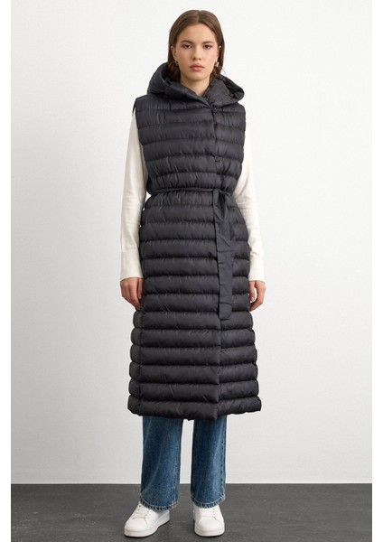 Kapüşonlu Düğme Kapamalı Uzun Şişme Yelek SİYAH 8228 indirimleri