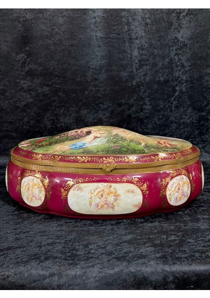 SEVRES Antika Porselen Sandık