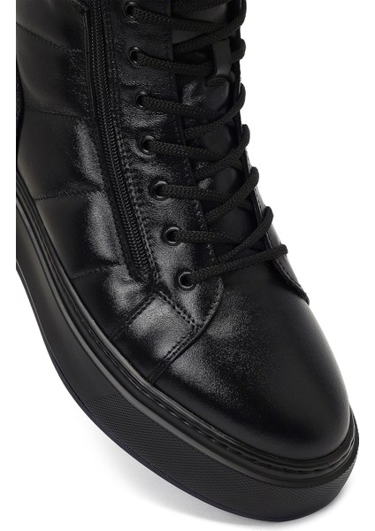 Erkek Siyah Bağcıklı Fermuarlı Kalın Tabanlı Deri Spor Bot 25WFD633318