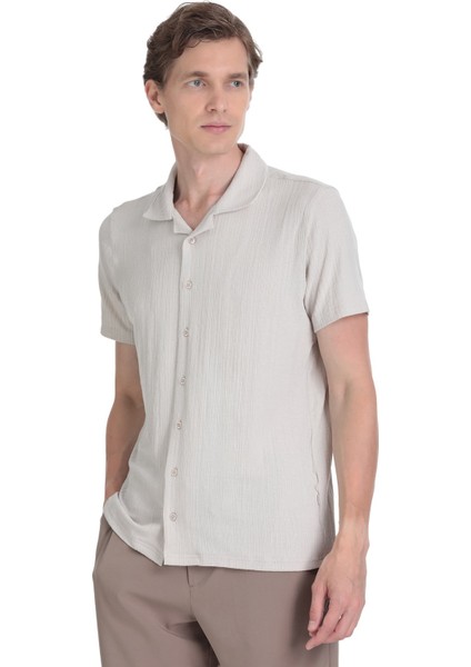 Ekru Regular Fit Apaş Yaka Gömlek modelleri
