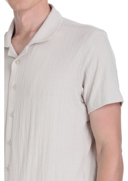 Ekru Regular Fit Apaş Yaka Gömlek fırsatları