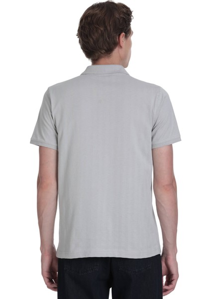 Gri Regular Fit Apaş Yaka Pamuklu Tişört indirimleri