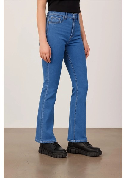 50051 Kadın Ispanyol Paça Kot Pantolon Denim – Yüksek Bel, Esnek Dokuma, Retro Stil fiyatları