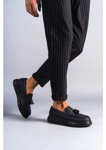 SLW154 Blaze Bağcıksız Püsküllü Cilt Erkek Günlük Spor Klasik Ayakkabı Cst - Siyah