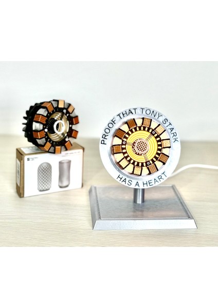 Ark Reaktörü Ironman USB Masa Lambası Internos Design modelleri