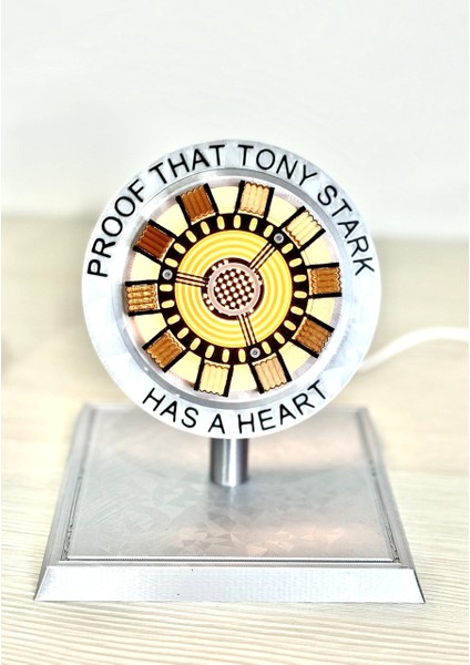 Ark Reaktörü Ironman USB Masa Lambası Internos Design fırsatları