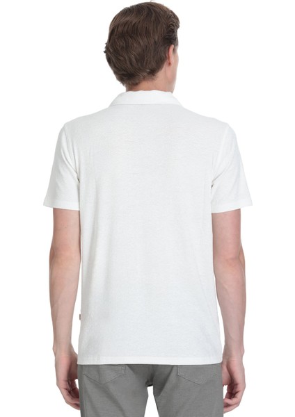 Beyaz Regular Fit Apaş Yaka Gömlek indirimleri